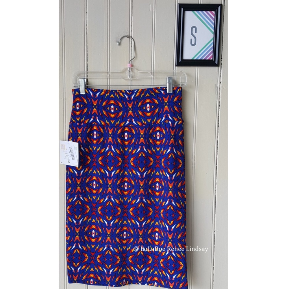 BNWT Lularoe Cassie Pencil Skirt